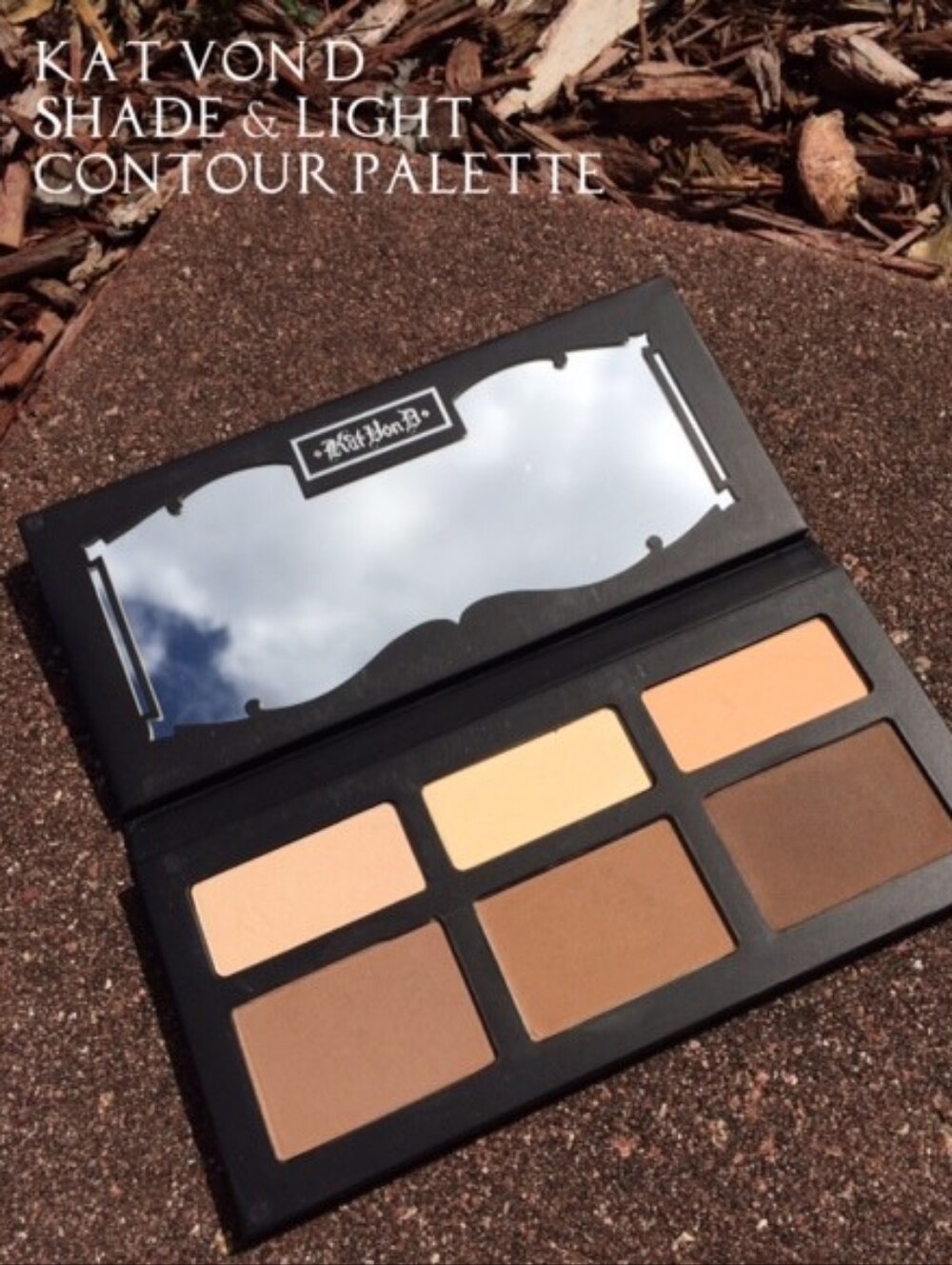 🧚♀️Kat Von D Rare Original Formula Shade & Light Contour Pallette NWT